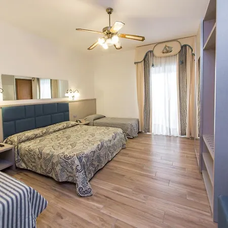 Hotell Nettuno 4*