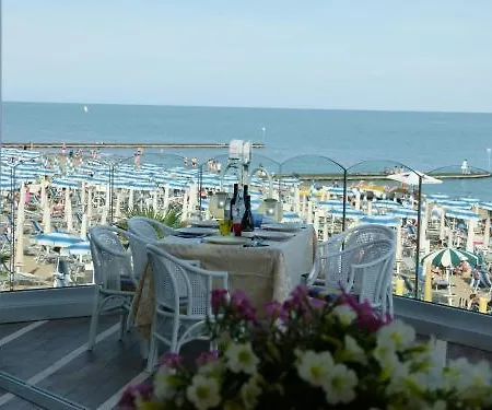 Nettuno Szálloda 4*