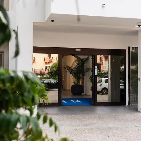 Nettuno 4* Τζεσόλο Λίντο