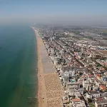 Nettuno 4* リド・ディ・イエゾロ