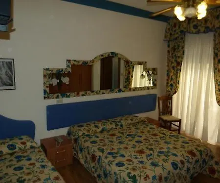 Nettuno 4* לידו די ג'סולו