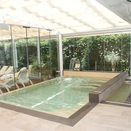 Nettuno 4* לידו די ג'סולו