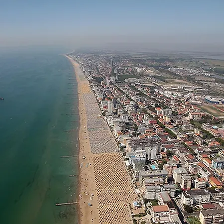 Nettuno 4* לידו די ג'סולו